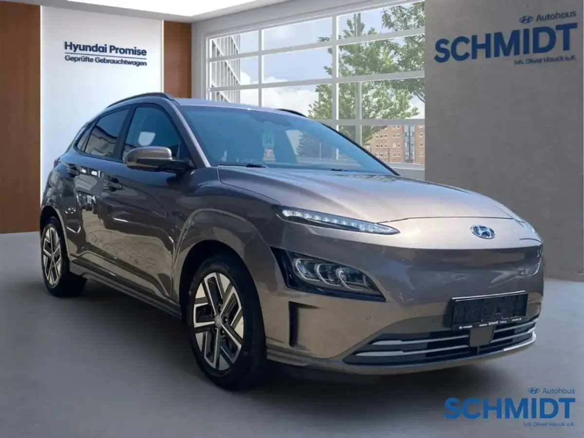 Gebraucht Hyundai Kona Prime 150 kW (204 PS) 2023 Braun SUV