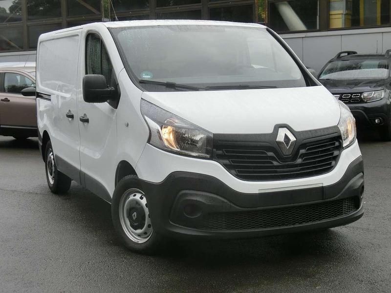 Weiß Gebraucht 2018 Renault Trafic Van | 14.490 € (Fairer Preis) - Bild 1/4