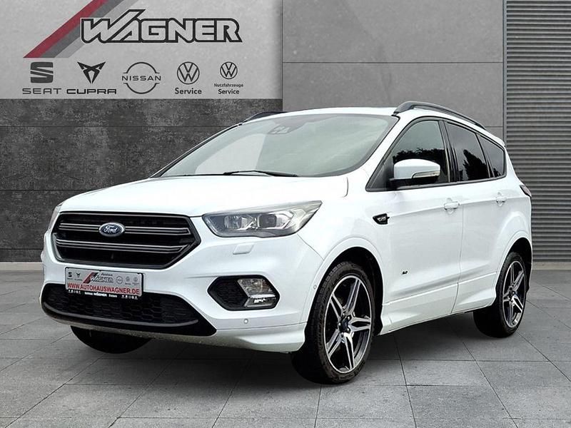Weiss Gebraucht 2018 Ford Kuga ST-Line SUV | 18.990 € (Etwas zu teuer) - Bild 1/4