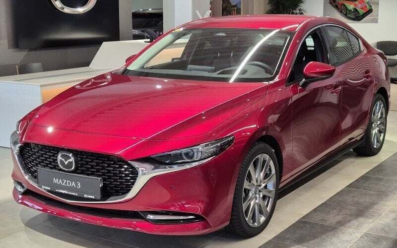 Rot Neu 2024 Mazda 3 Exclusive-Line Limousine | 31.990 € (Fairer Preis) - Bild 1/4