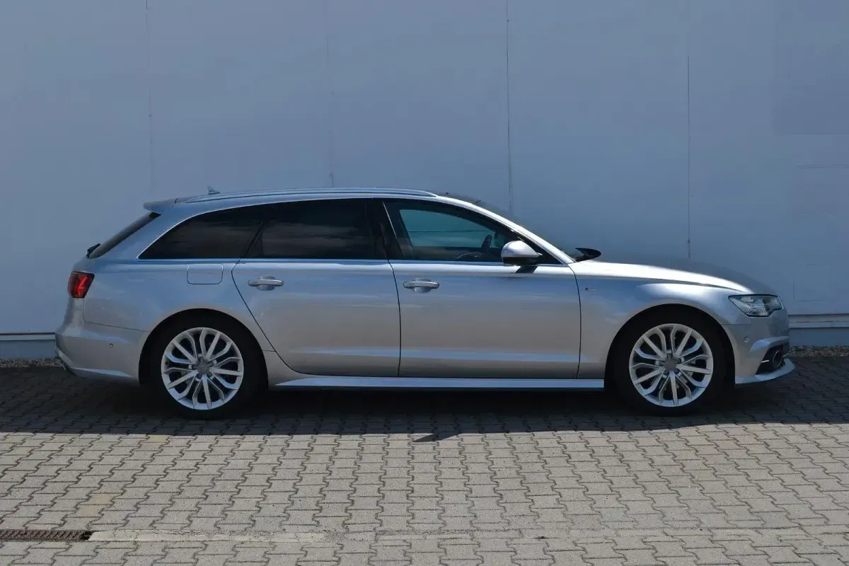 Gebraucht Audi A6 Ambiente 272 PS (200 kW) 2015 Silber Kombi