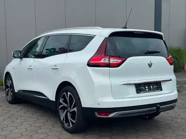 Gebraucht VW Passat R-line 160 PS (117 kW) 2017 Weiss Kombi