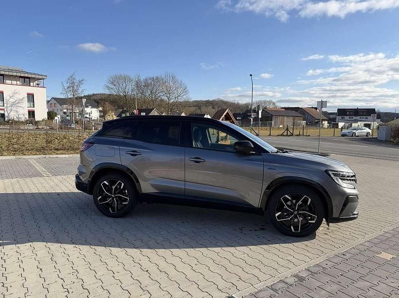 Gebraucht Renault Austral Techno 158 PS (116 kW) 2024 Silber SUV