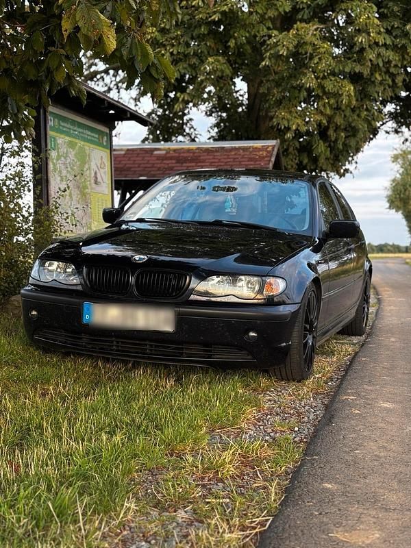 Gebraucht 2004 BMW 316 Basis Limousine | 4.000 € - Bild 1/4