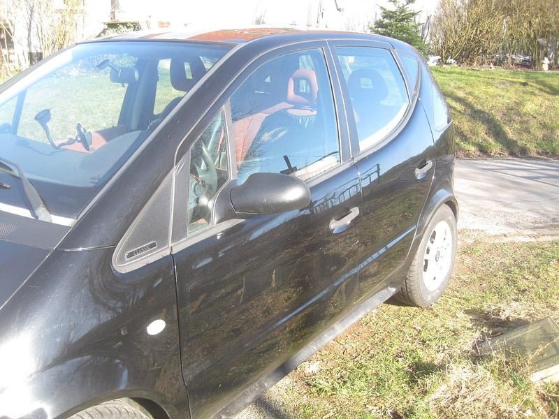 Gebraucht Mercedes A140 85 PS (62 kW) 2001 Schwarz Kleinwagen