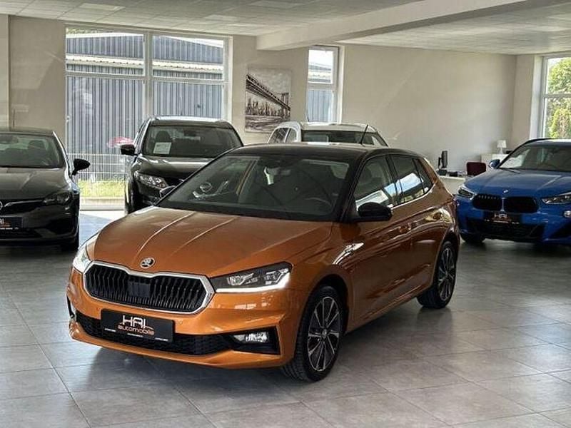 Phoenixorange metallic Gebraucht 2021 Skoda Fabia First Edition Kleinwagen | 15.499 € (Guter Preis) - Bild 1/4