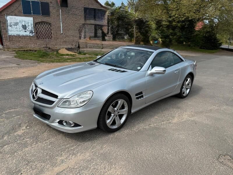 Silber Gebraucht 2010 Mercedes SL350 Cabrio | 25.250 € (Superpreis) - Bild 1/4