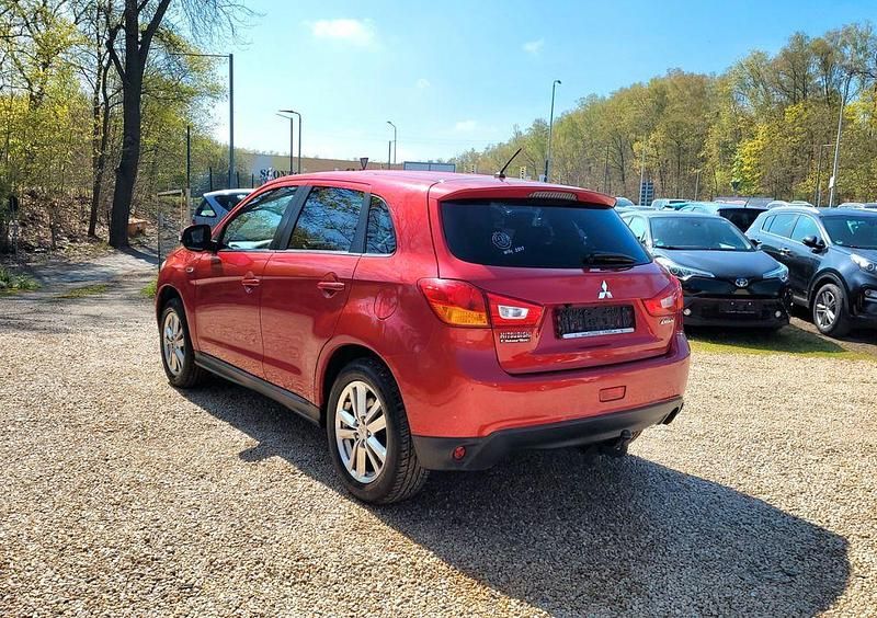 Gebraucht Mitsubishi ASX Edition 117 PS (86 kW) 2014 Rot SUV