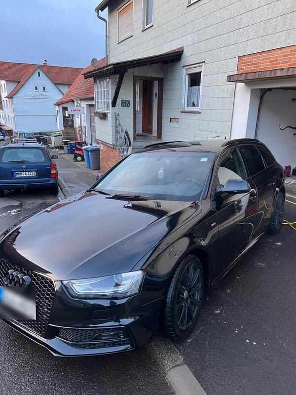 Schwarz Gebraucht 2014 Audi A4 S-Line Kombi | 11.000 € (Guter Preis) - Bild 1/3