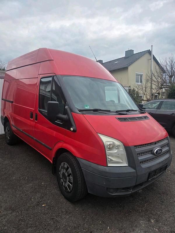 Gebraucht Ford Transit 140 PS (102 kW) 2012 Rot Van / Kleinbus