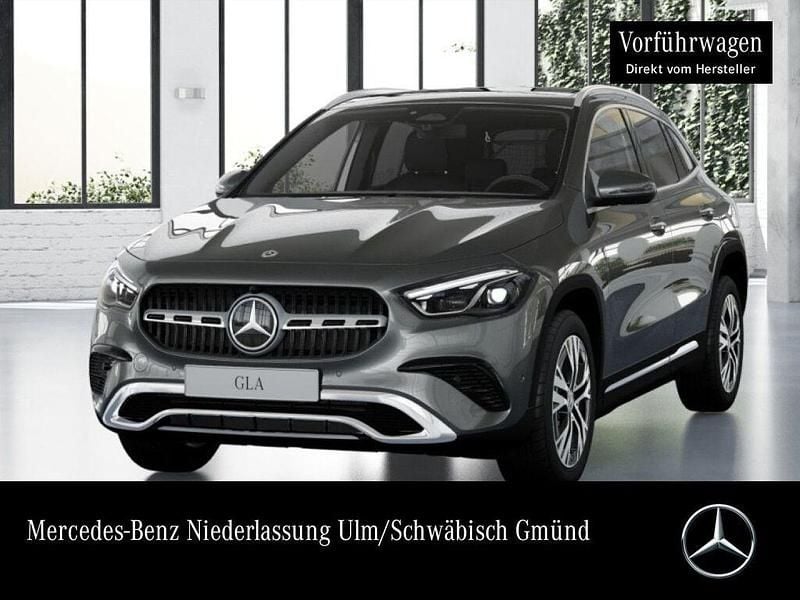 Grau Gebraucht 2025 Mercedes GLA200 Progressive SUV | 42.490 € (Fairer Preis) - Bild 1/4