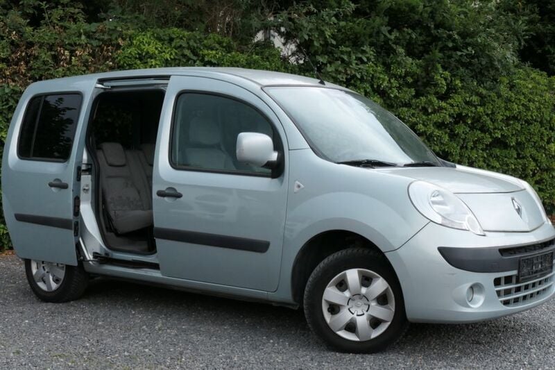 Silber Gebraucht 2008 Renault Kangoo Privilege Van / Kleinbus | 4.700 € (Fairer Preis) - Bild 1/4