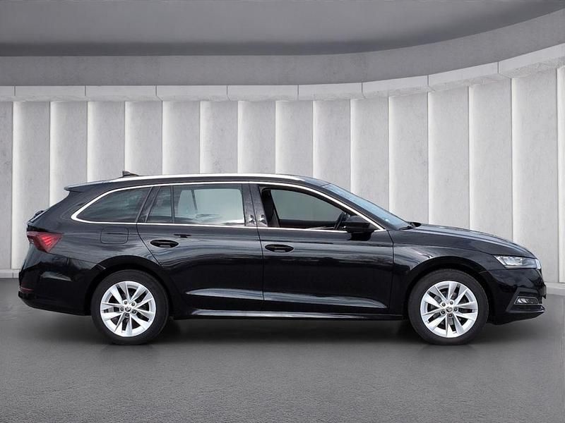 Gebraucht Skoda Octavia First Edition 150 PS (110 kW) 2021 Schwarz Kombi