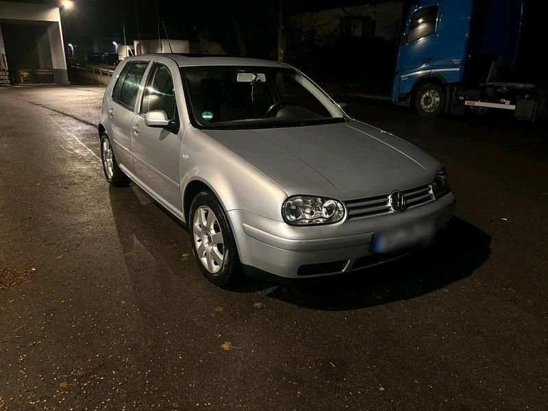 Gebraucht VW Golf IV 101 PS (74 kW) 2003 Kleinwagen