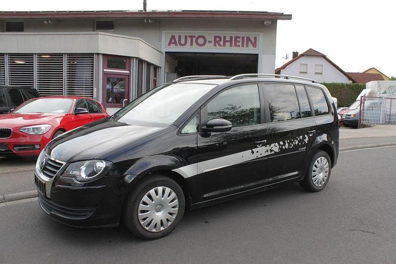 Gebraucht VW Touran Freestyle 105 PS (77 kW) 2010 Schwarz Van / Kleinbus