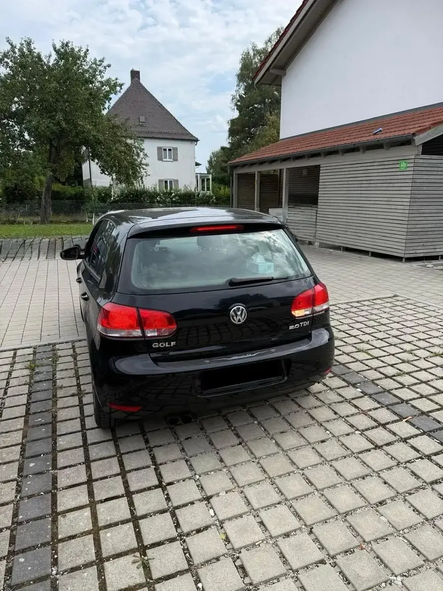 Gebraucht VW Golf VI 110 PS (80 kW) 2009 Schwarz Kleinwagen