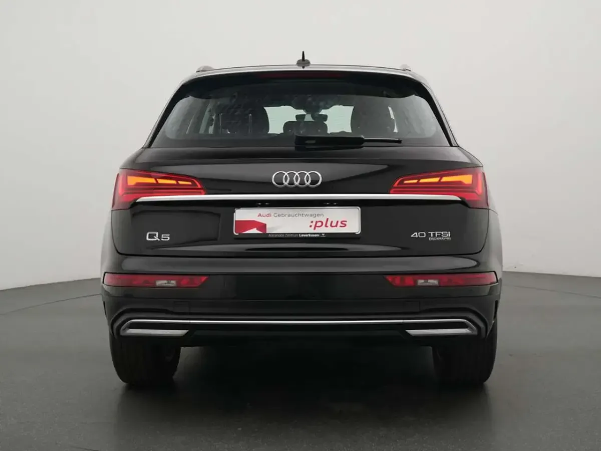 Gebraucht Audi Q5 Performance 204 PS (150 kW) 2023 Brillantschwarz SUV