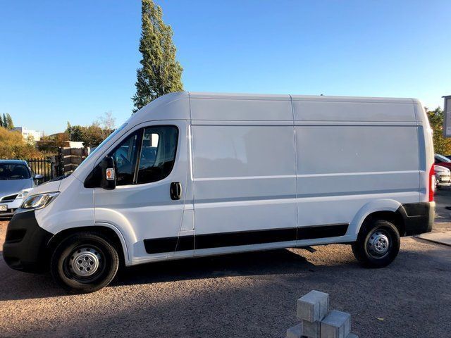 Gebraucht Citroën Jumper Business Class 163 PS (119 kW) 2018 Weiß Van / Kleinbus