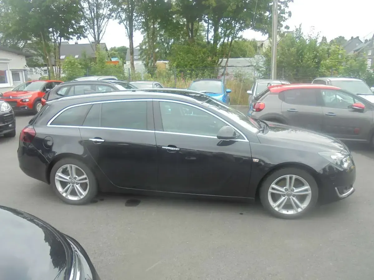 Gebraucht Opel Insignia Business Innovation 170 PS (125 kW) 2015 Karbonschw graphitschw midnigh Kombi