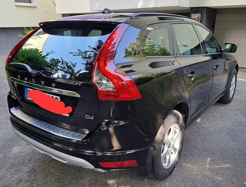 Schwarz Gebraucht 2016 Volvo XC60 Kinetic SUV | 19.100 € (Guter Preis) - Bild 1/4