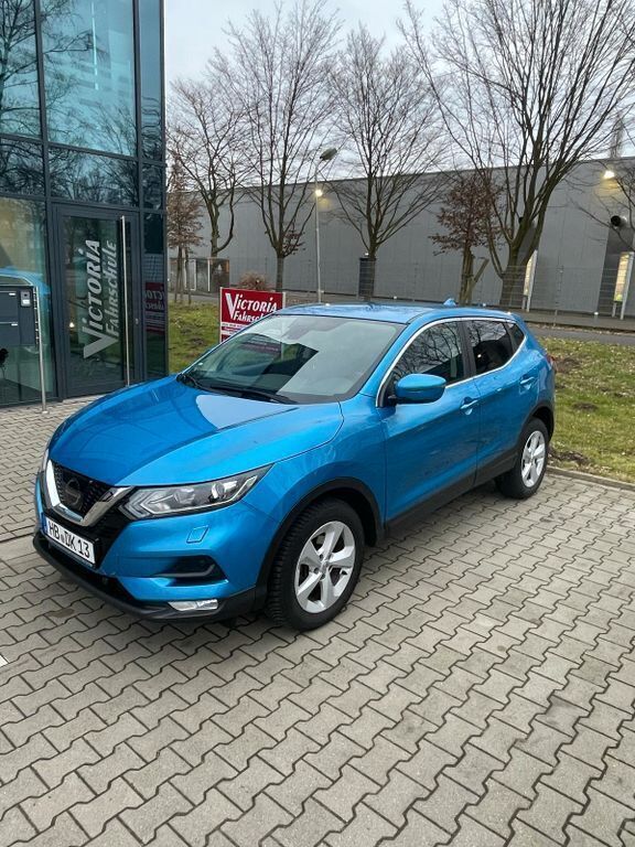 Blau Gebraucht 2017 Nissan Qashqai Acenta SUV | 13.800 € (Fairer Preis) - Bild 1/4