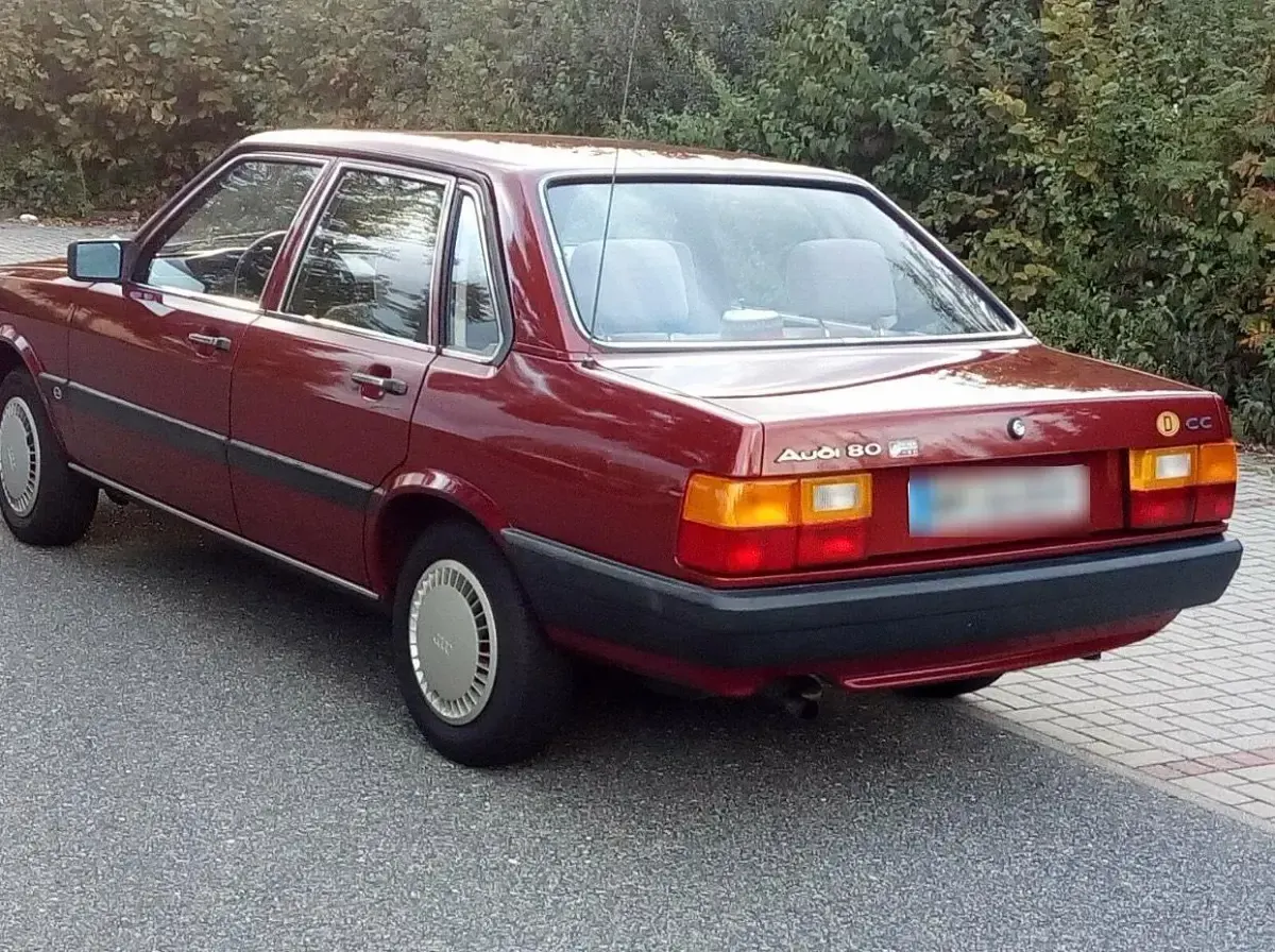 Gebraucht Audi 80 75 PS (55 kW) 1986 Rot Limousine
