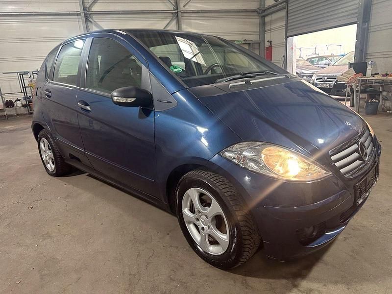 Gebraucht Mercedes A150 95 PS (69 kW) 2005 Blau Kleinwagen