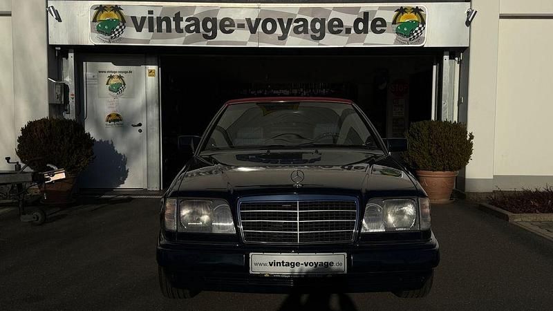 Gebraucht Mercedes 200 136 PS (100 kW) 1997 Blau Cabrio