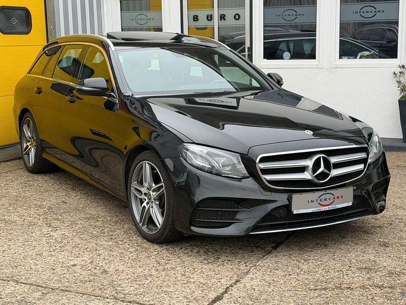 Gebraucht Mercedes E250 AMG line 211 PS (155 kW) 2017 Schwarz Kombi
