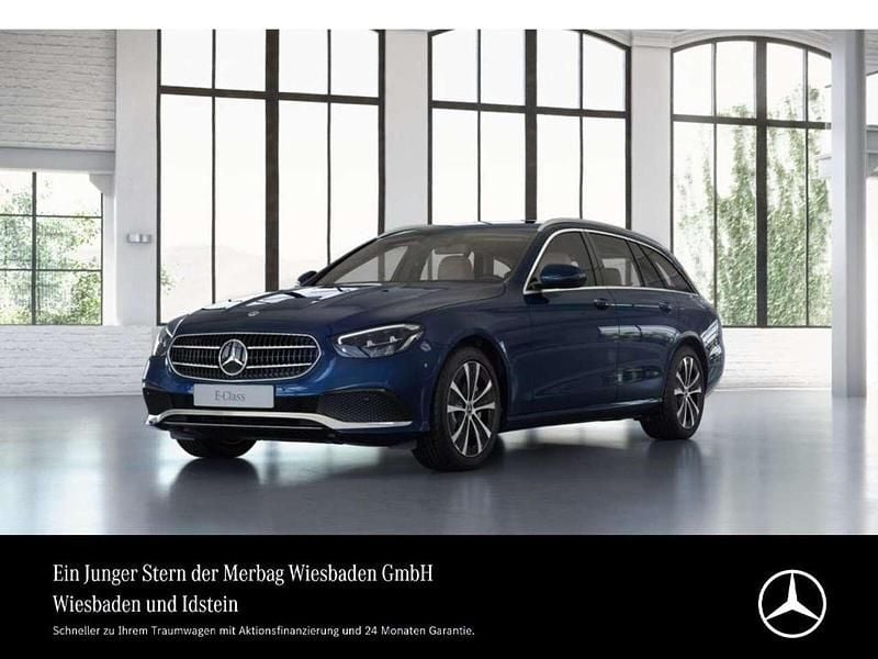 Nautikblau Gebraucht 2022 Mercedes E300 Avantgarde Kombi | 29.890 € (Guter Preis) - Bild 1/4