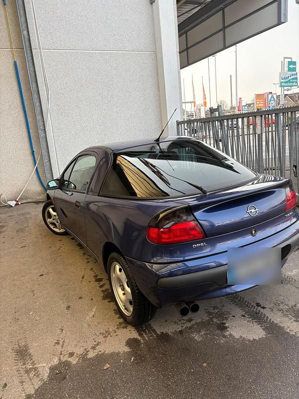 Gebraucht Opel Tigra 90 PS (66 kW) 1995 Blau Coupé