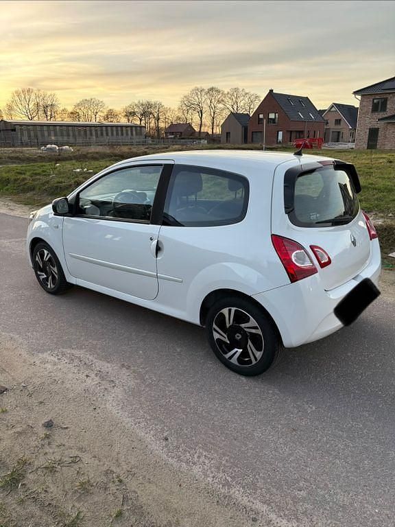 Gebraucht Renault Twingo Expression 75 PS (55 kW) 2014 Weiß Kleinwagen