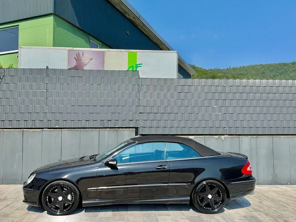 Gebraucht Mercedes CLK55 AMG AMG 367 PS (269 kW) 2004 Schwarz Cabrio