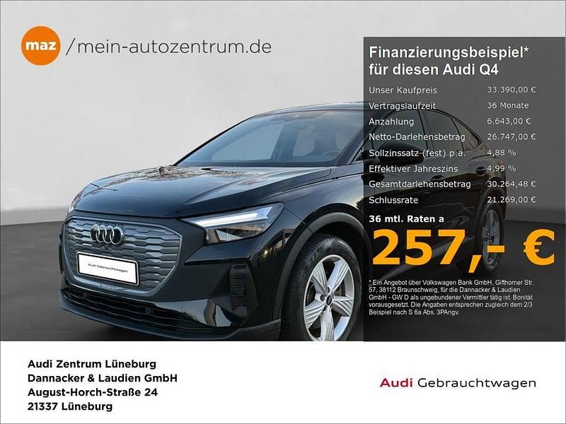 Mythosschwarz metallic Gebraucht 2022 Audi Q4 Sportback e-tron Advanced SUV | 33.390 € (Etwas zu teuer) - Bild 1/4