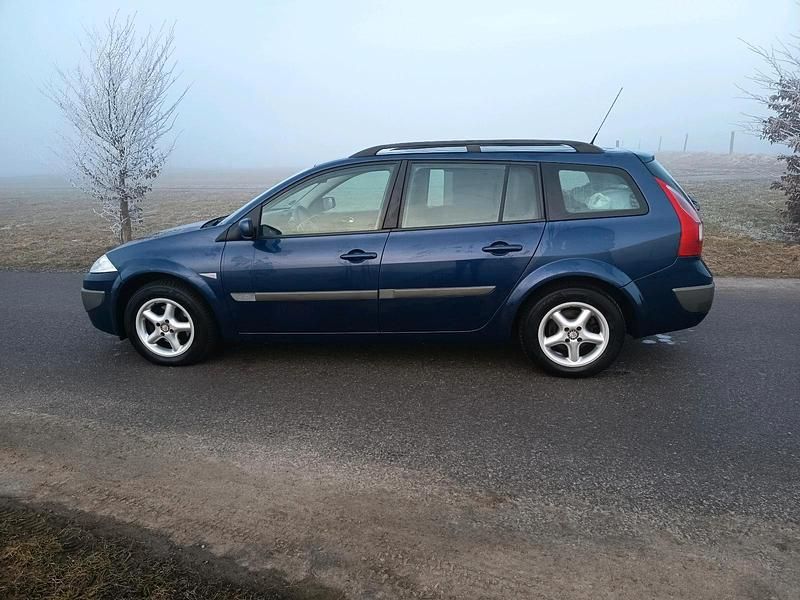 Gebraucht Renault Mégane II 106 PS (77 kW) 2006 Blau Kombi