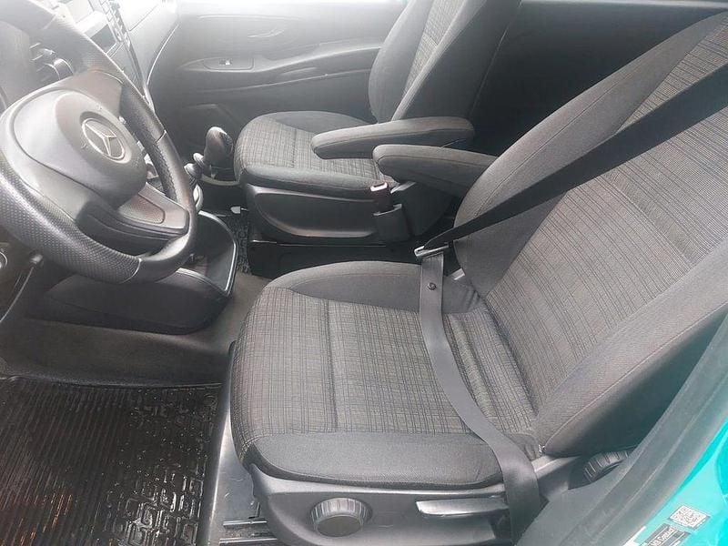 Gebraucht Mercedes Vito 136 PS (100 kW) 2016 Grün Van