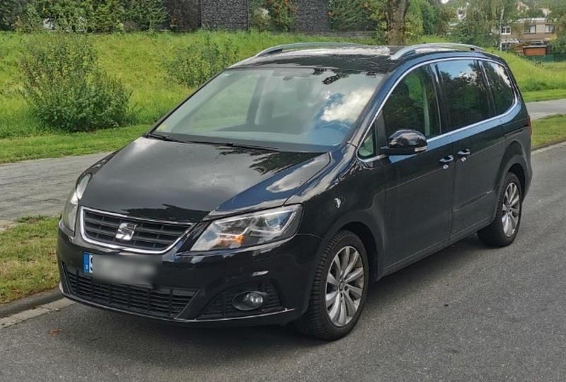 Schwarz Gebraucht 2016 Seat Alhambra 4Drive Van / Kleinbus | 23.500 € (Teuer) - Bild 1/4