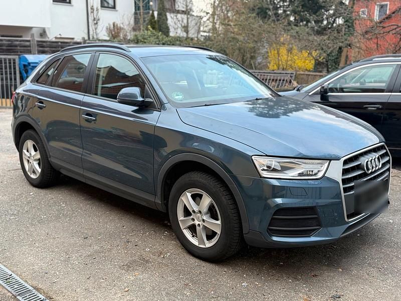 Gebraucht Audi Q3 150 PS (110 kW) 2017 Blau SUV