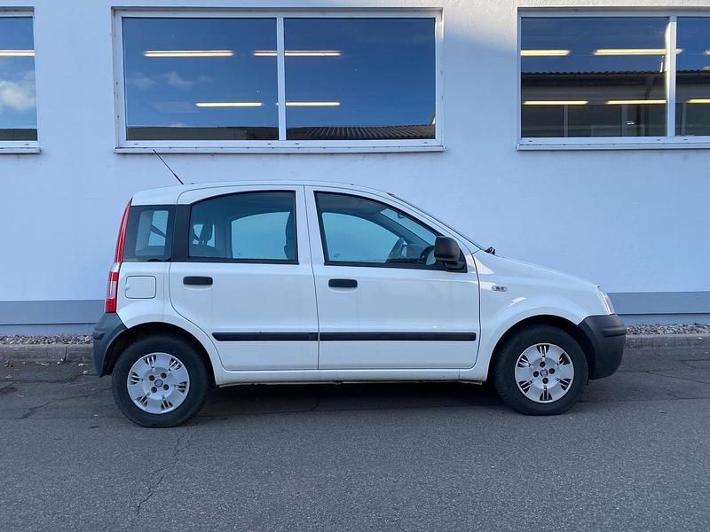 Gebraucht Fiat Panda Active 54 PS (39 kW) 2009 Weiß Kleinwagen