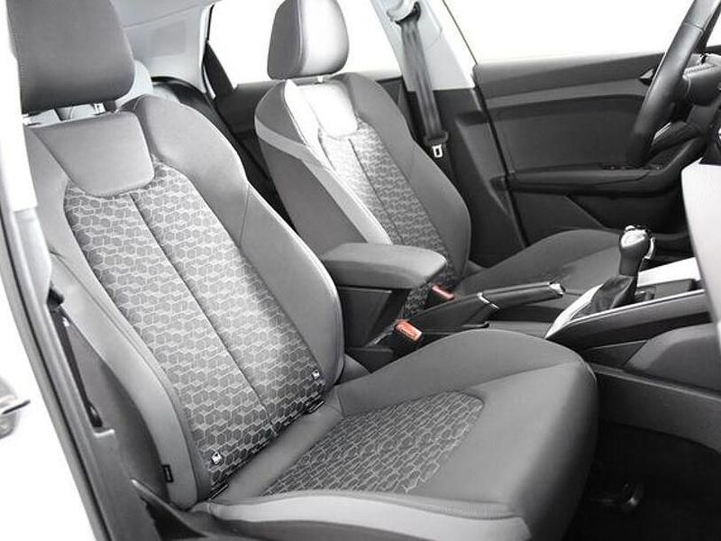 Gebraucht Audi A1 110 PS (80 kW) 2023 Weiss Limousine