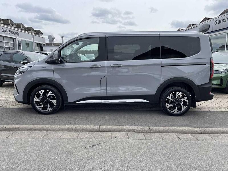 Neu Ford Tourneo Active 170 PS (125 kW) 2025 Grey matter Van / Kleinbus