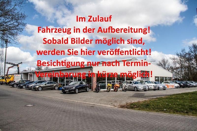 Grau Gebraucht 2016 Mercedes 180 Limousine | 13.500 € (Superpreis) - Bild 1/1