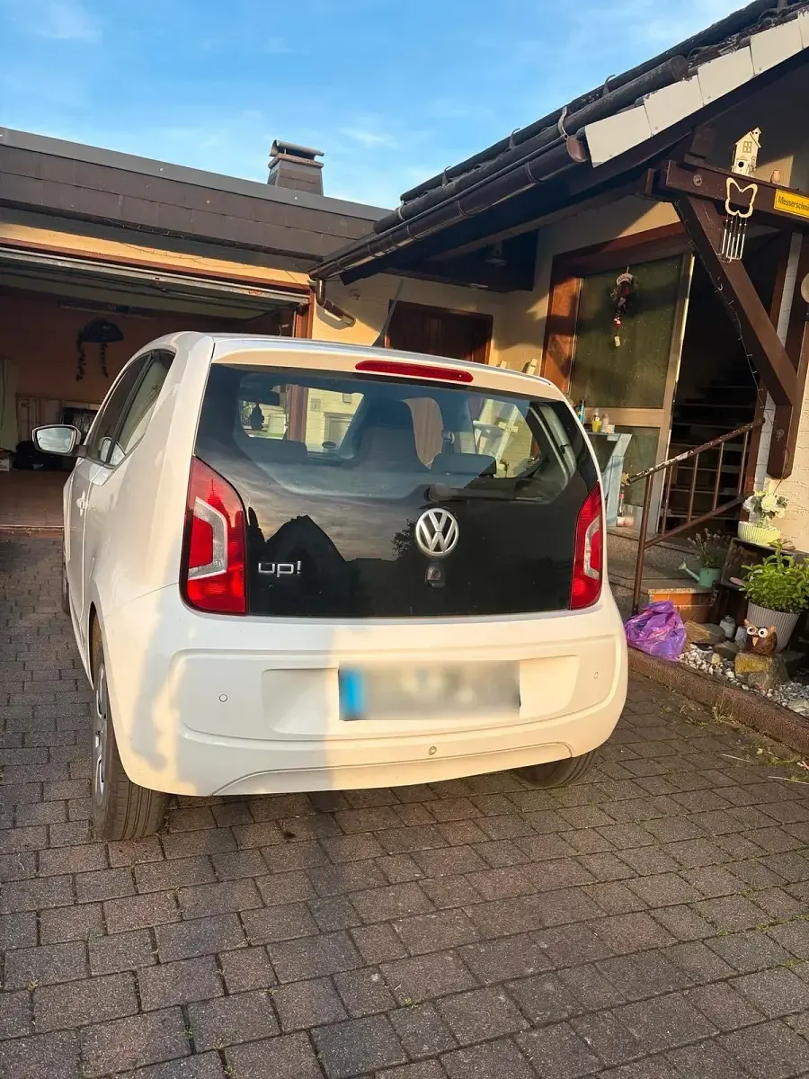 Gebraucht VW up! move up! 60 PS (44 kW) 2013 Weiß Kleinwagen