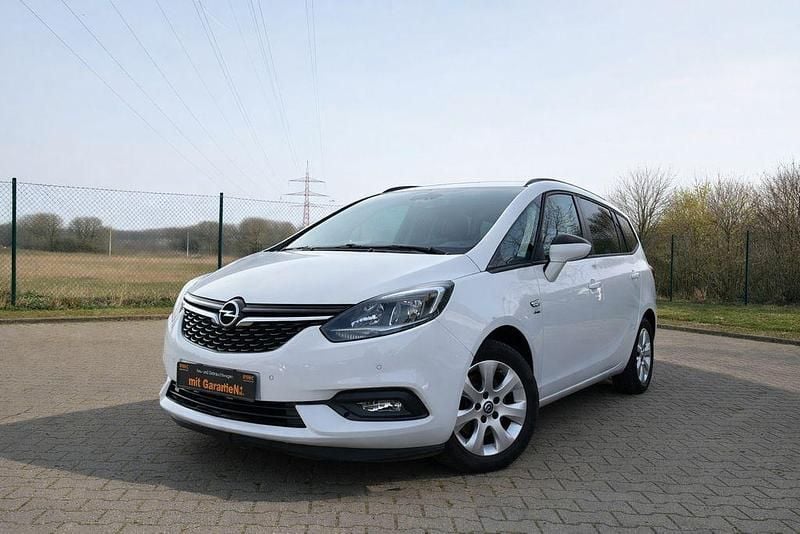 Gebraucht Opel Zafira Active 120 PS (88 kW) 2017 Weiß Van / Kleinbus
