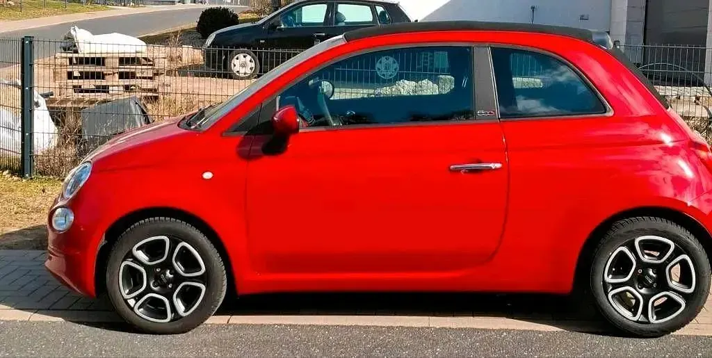 Gebraucht Fiat 500 69 PS (50 kW) 2023 Rot Cabrio