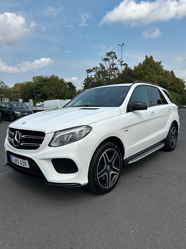 Weiß Gebraucht 2017 Mercedes GLE450 AMG SUV | 31.500 € (Superpreis) - Bild 1/4