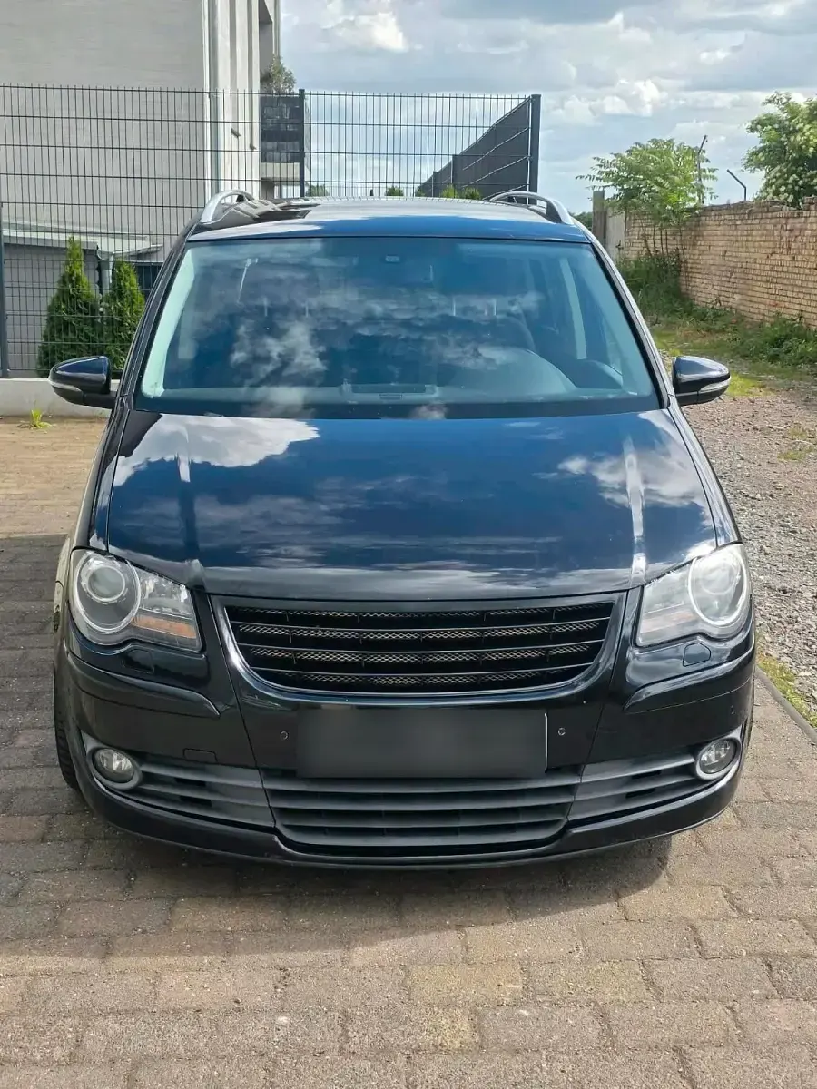 Gebraucht VW Touran 140 PS (102 kW) 2005 Schwarz Van / Kleinbus