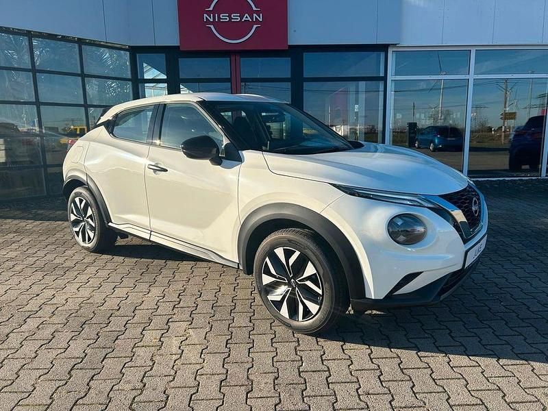 Neu Nissan Juke Acenta 114 PS (83 kW) 2026 Weiß SUV