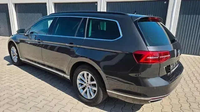 Gebraucht VW Passat Comfortline 190 PS (139 kW) 2018 Grau Kombi