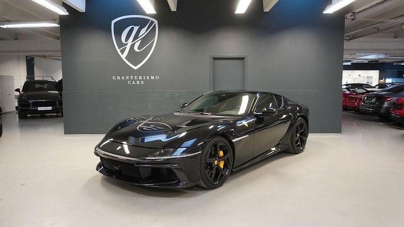 Neu Ferrari 12 Cilindri 829 PS (609 kW) 2026 Schwarz